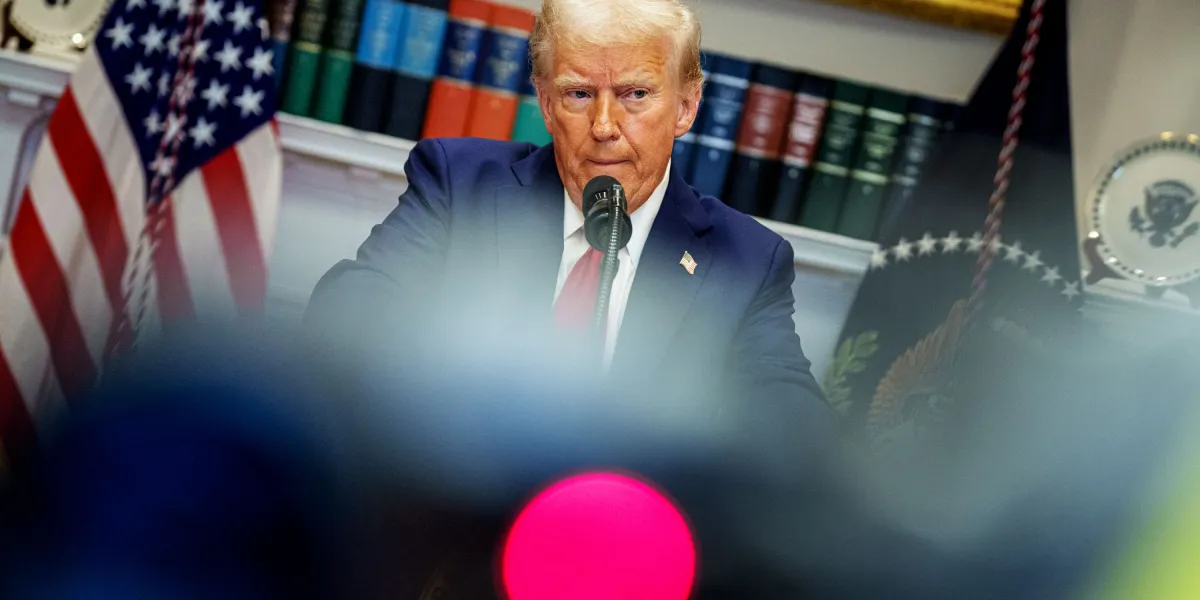 Mâu thuẫn giữa cố vấn Trump về mô hình AI Trung Quốc mở