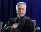 Bill Simmons quảng bá ChatGPT trong lúc bị chê lệch tinh thần sáng tạo