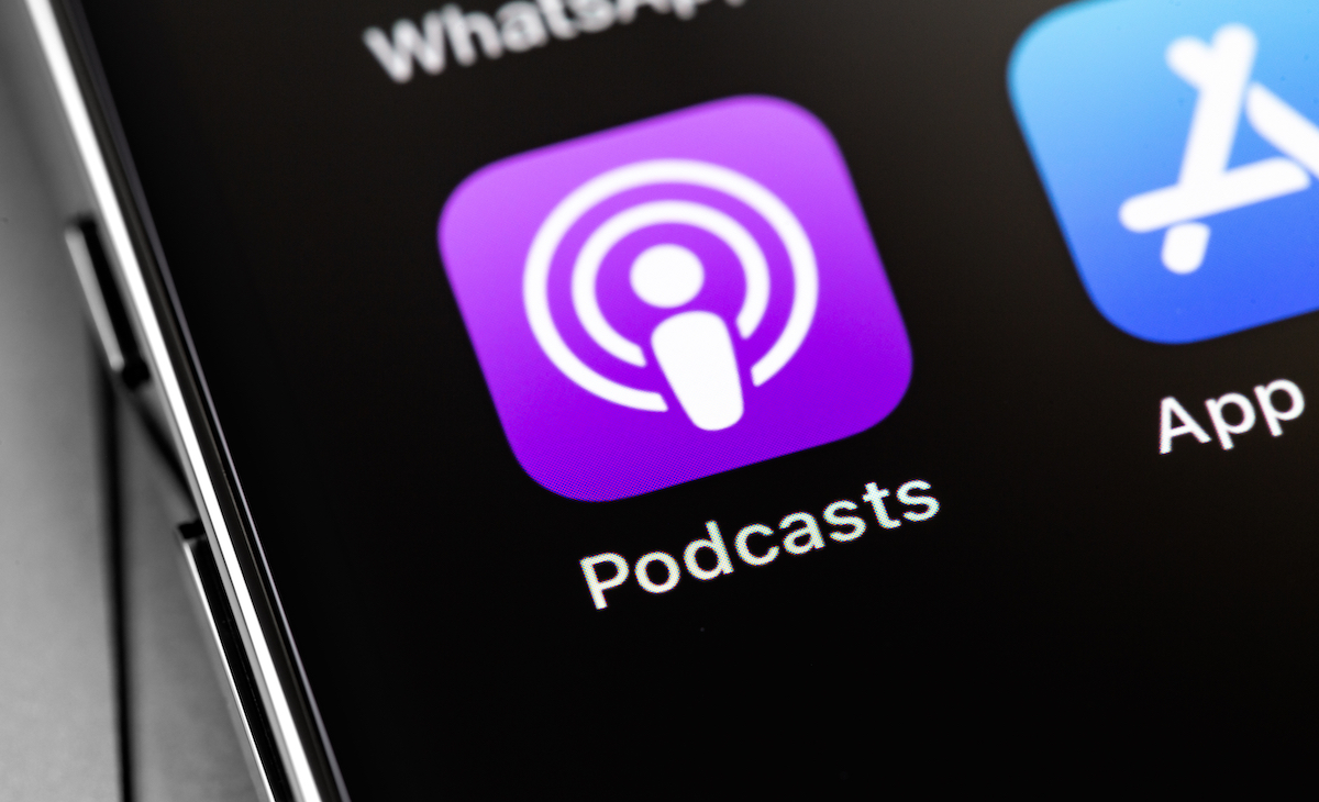 Apple tuyển người, cấp phép công nghệ từ Huxe